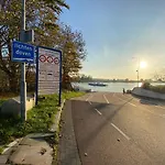 Ξενοδοχείο με διαμερίσματα Short Βαγκενίνγκεν