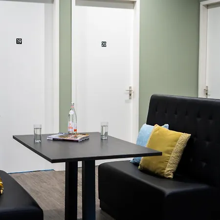 Aparthotel Short