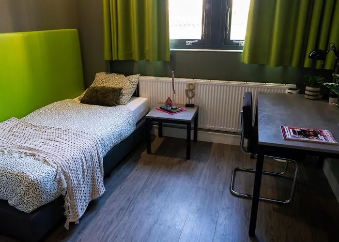 Short Апарт-отель 2*